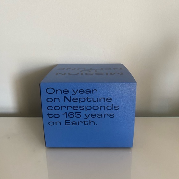 Rare and unused mission to Neptune MoonSwatch!! - Picture 4 of 7